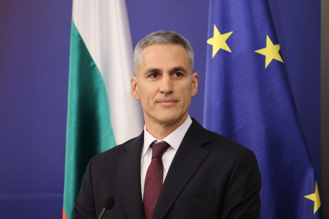 Гюров: Проверки срещу служебния кабинет по сигнали от жълти медии