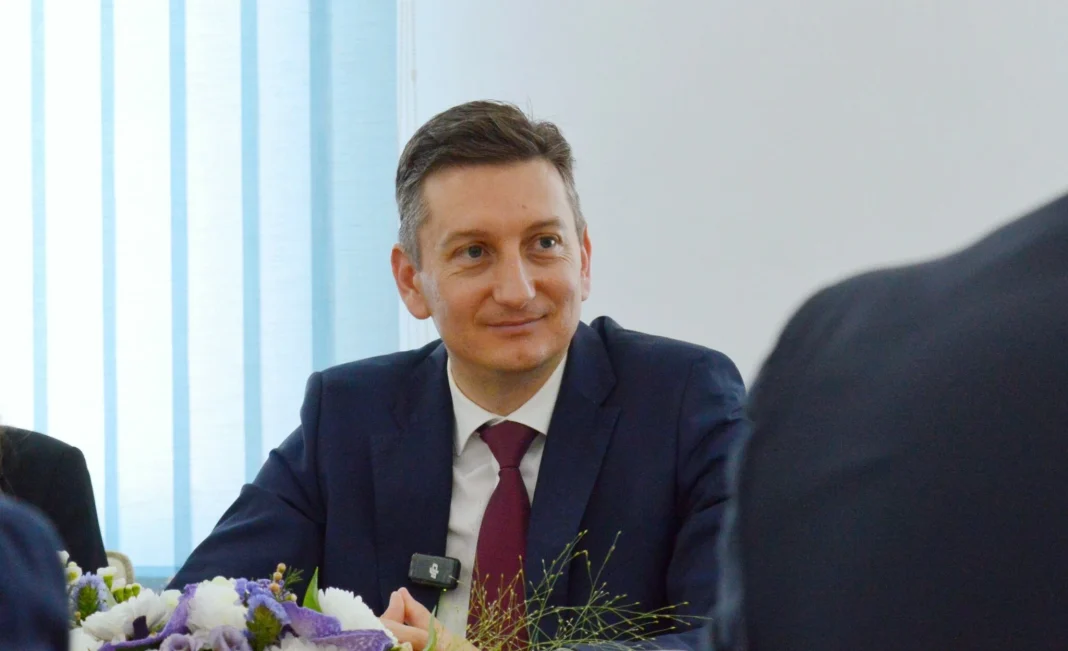 Министърът на иновациите с ключова роля в организацията на президентските избори